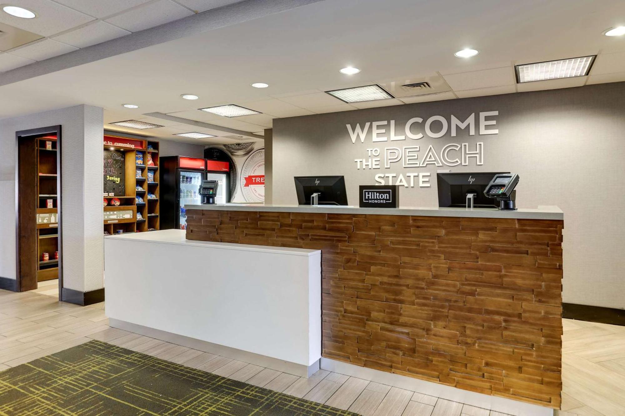 Hampton Inn Cumming Exterior foto